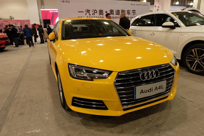 奥迪A4L和迈腾怎么选，得看你的需求。价格上，奥迪A4L优惠后裸车21-2