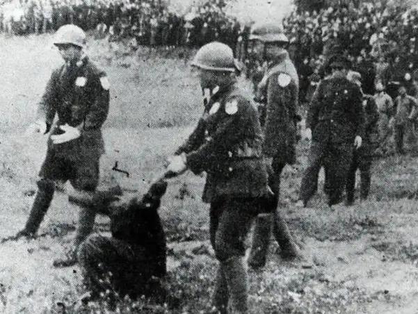 1947年，日本战犯中野久勇谎称拉肚子去上厕所，窜到一间办公室，直接翻窗跳出，然