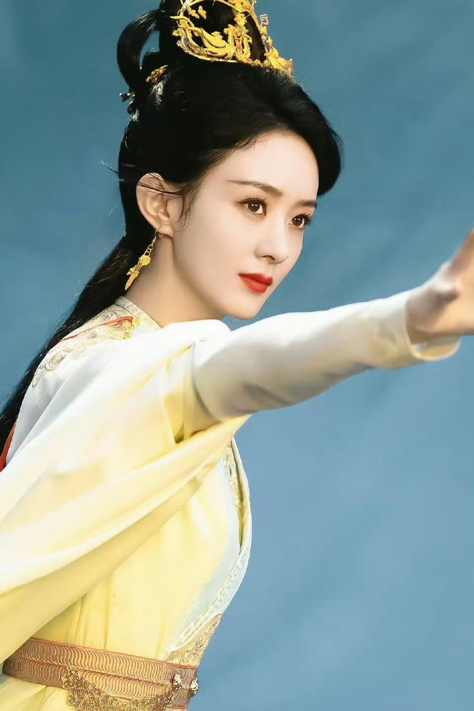 救命！赵丽颖这组造型直接美成飞天神女了真的要被赵丽颖美晕了！这组造型