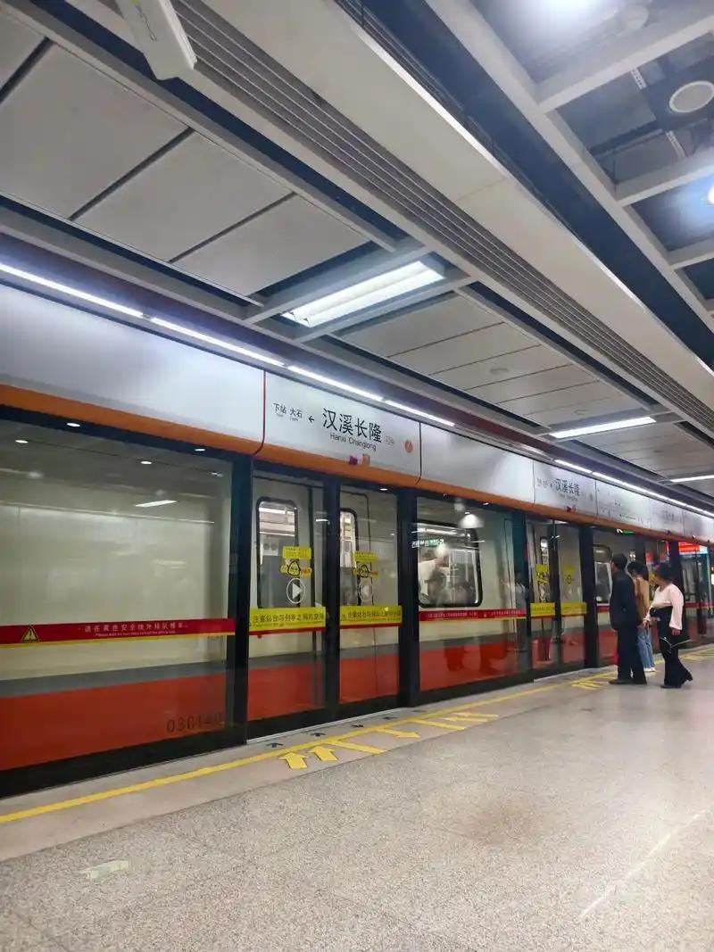 厉害了广州地铁3号线以34个站台，成为广州地铁线路最多的站台之首！广州地铁各线