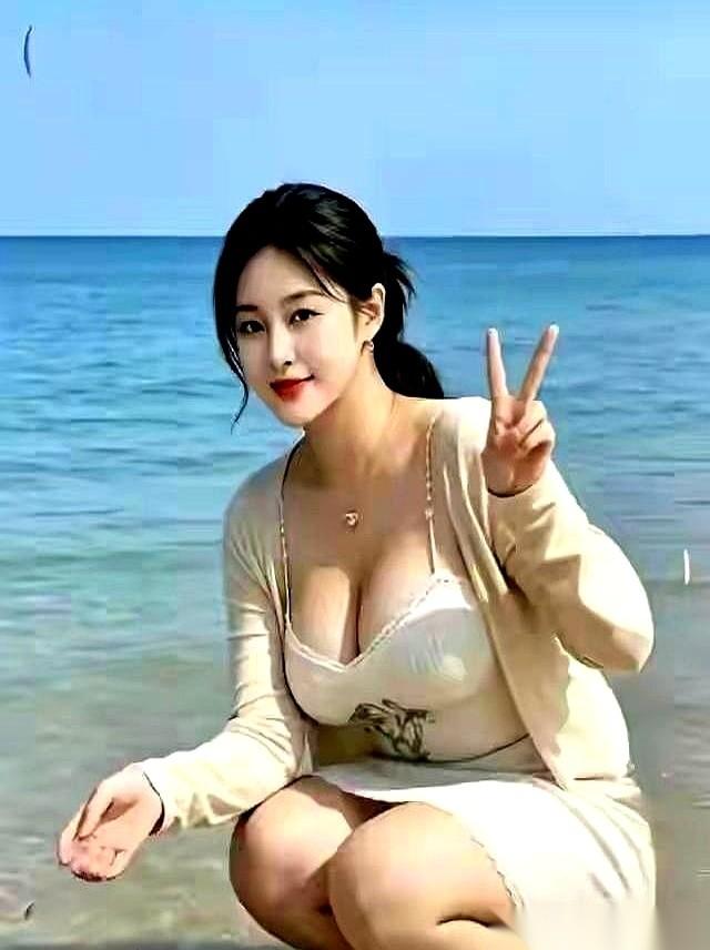 一篇带AI生成投票的内容被推上了热门推荐。全网都在把极致纤瘦当成唯一标准，现实