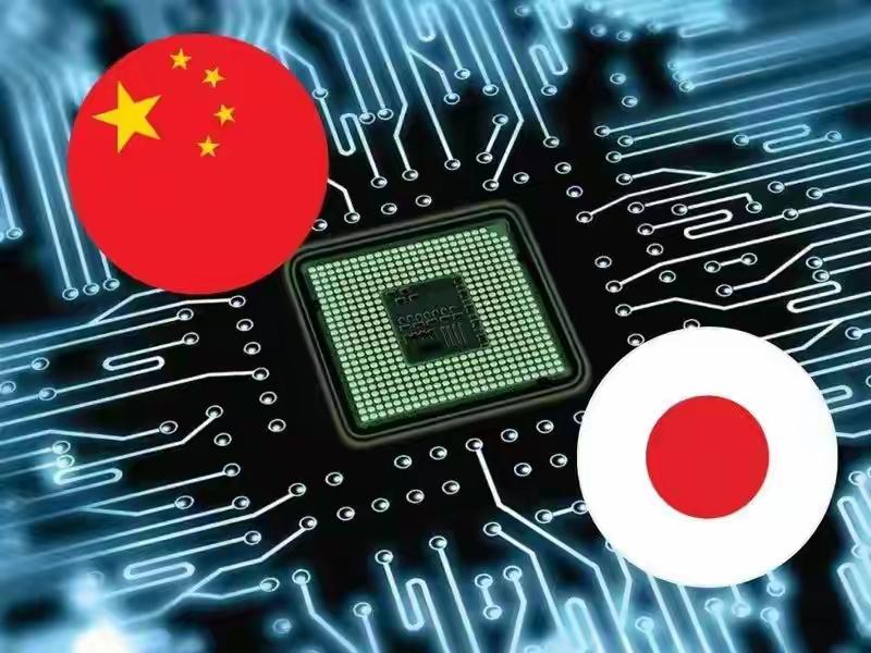 日本芯片设备断供打响！中国早有后手，走一台国产设备顶上一台日本新一轮半导体