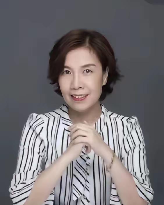 湘雅医院研究生孙同学的导师谷文萍，本硕毕业于湖南医科大学，曾赴美斯坦福大学深造，