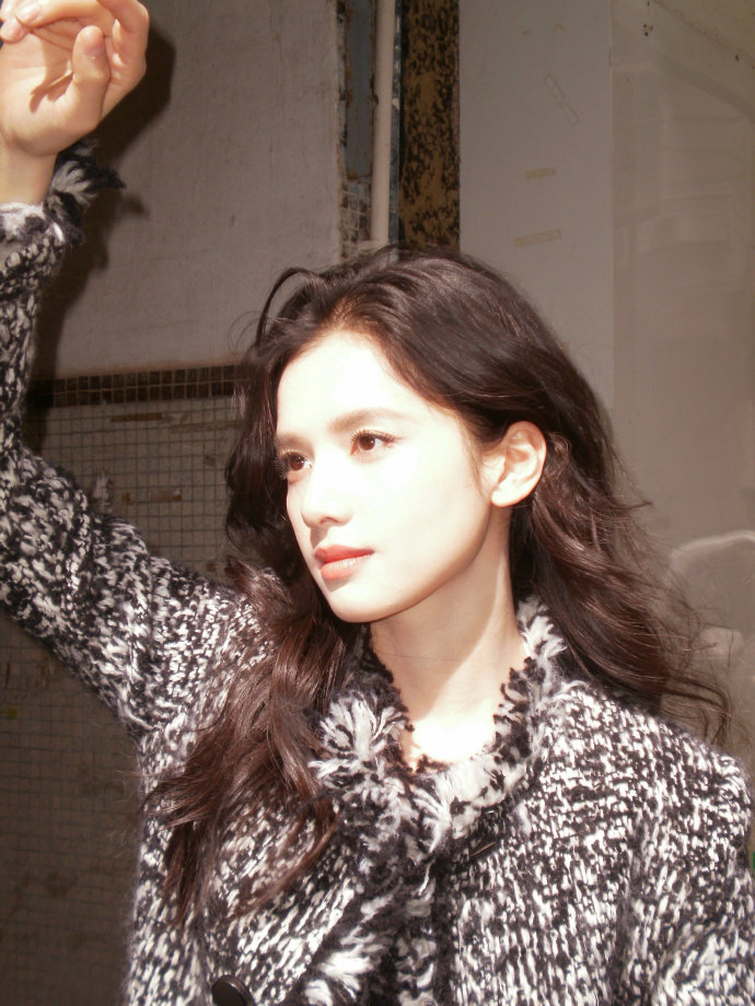 张婧仪十二月行程图送达张婧仪12月有跨年晚会十二月行程图送达，张婧仪12月有跨