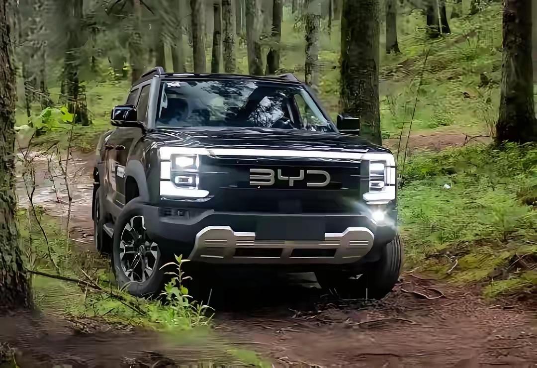 年度最打脸名场面！比亚迪狂卖460万，长城却栽在这步棋上？谁能想到，2025