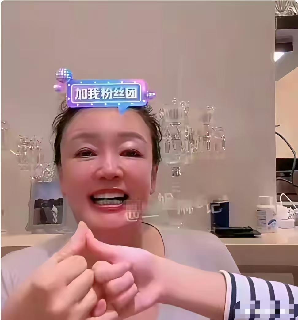 大S两个孩子不接北京，以前争执的不是以孩子为借口吗，说北京娃必须回北京，现如今住