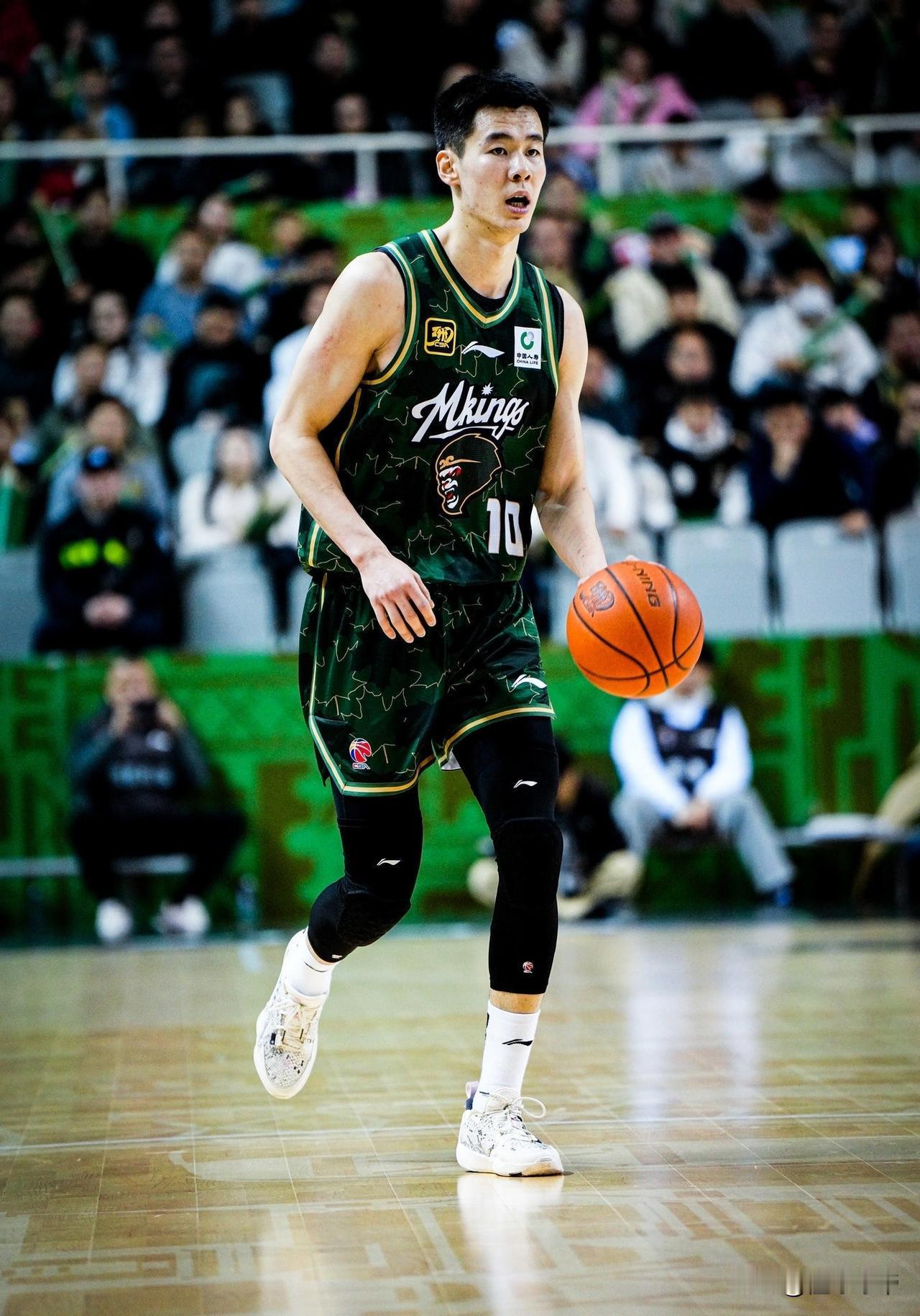 这都进不了国家队？郭昊文爆砍42分一战成名!在今晚同曦与广东队的从CBA联赛