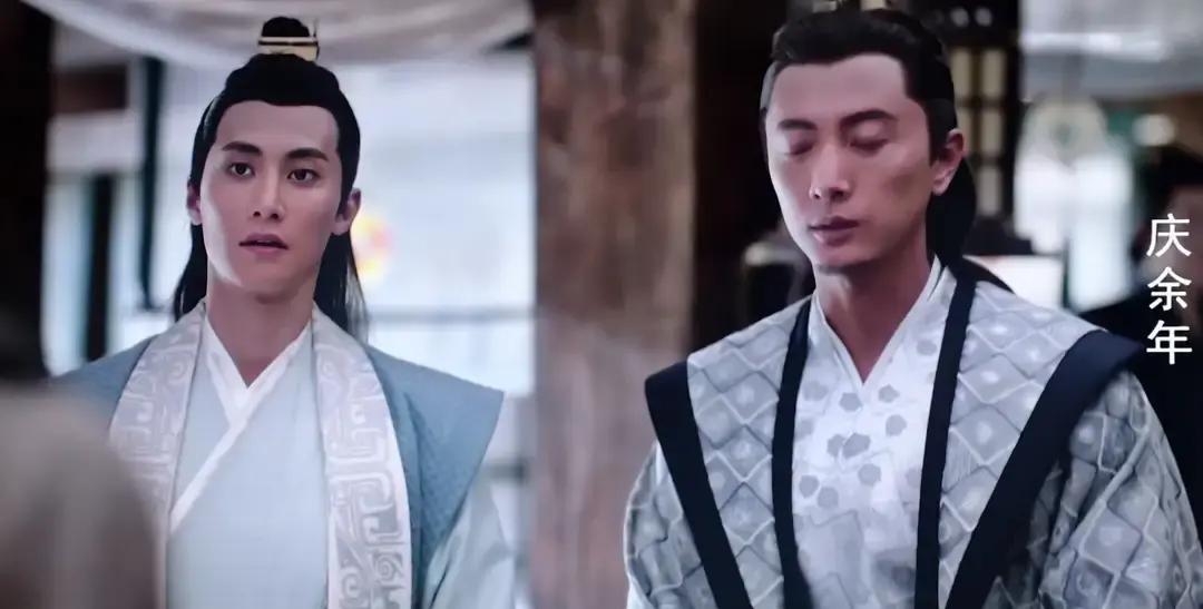 一觉睡醒，是不是全网都知道了。昨晚重刷《庆余年》世子诗会这段，今早就