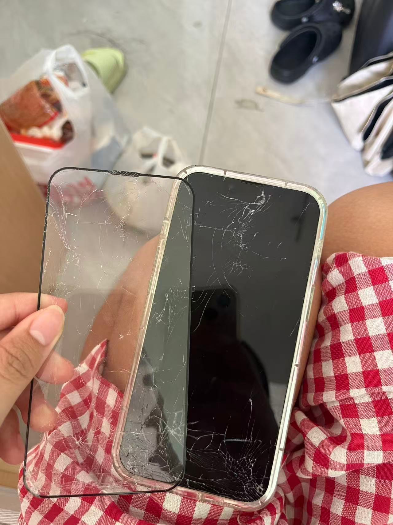 我现在好崩溃啊​​​
