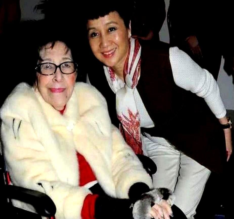 赌王压根儿就没想过要娶四太。赌王妹妹何婉琪帮哥哥打江山，却因私生子软肋被拿捏