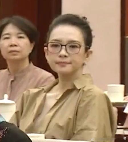 央妈镜头下的章子怡吴京果然，看不出章子怡的真实年龄。​​​