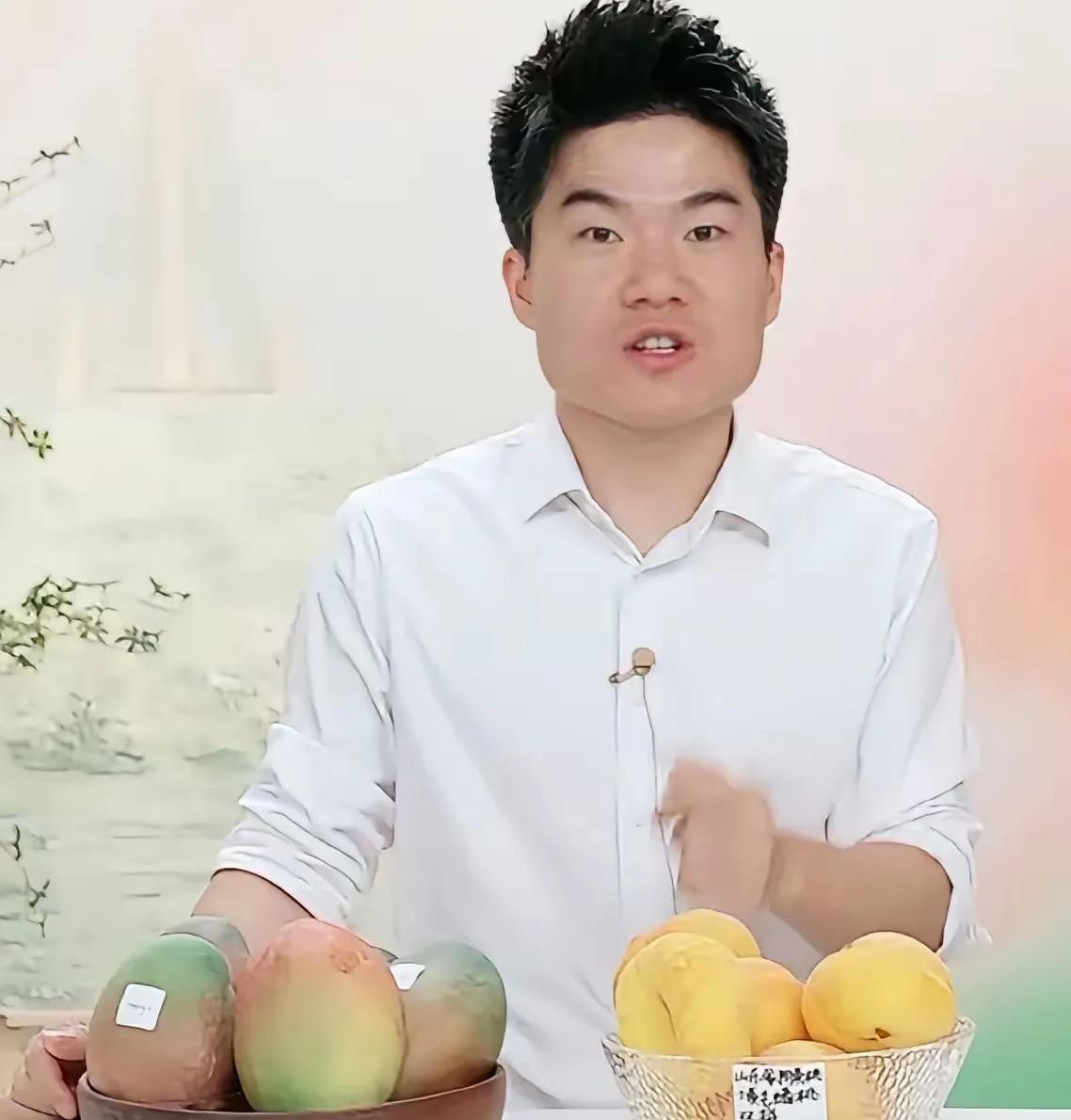 真是没想到呀！董宇辉居然是这种人。他在直播间的芒果卖22.8元5斤，结果网友