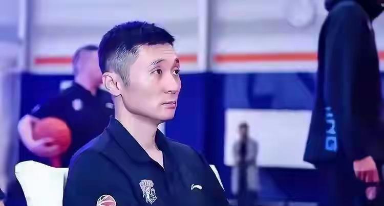 刘炜和张庆鹏会下课吗？cba第四位下课的主教练已经产生，他就是天津队