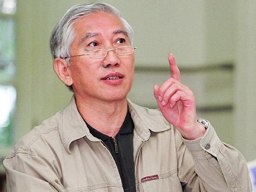 清华大学教授柳冠中最近提出一个挺有意思的观点。他说现在搞无人驾驶汽车、无人商店