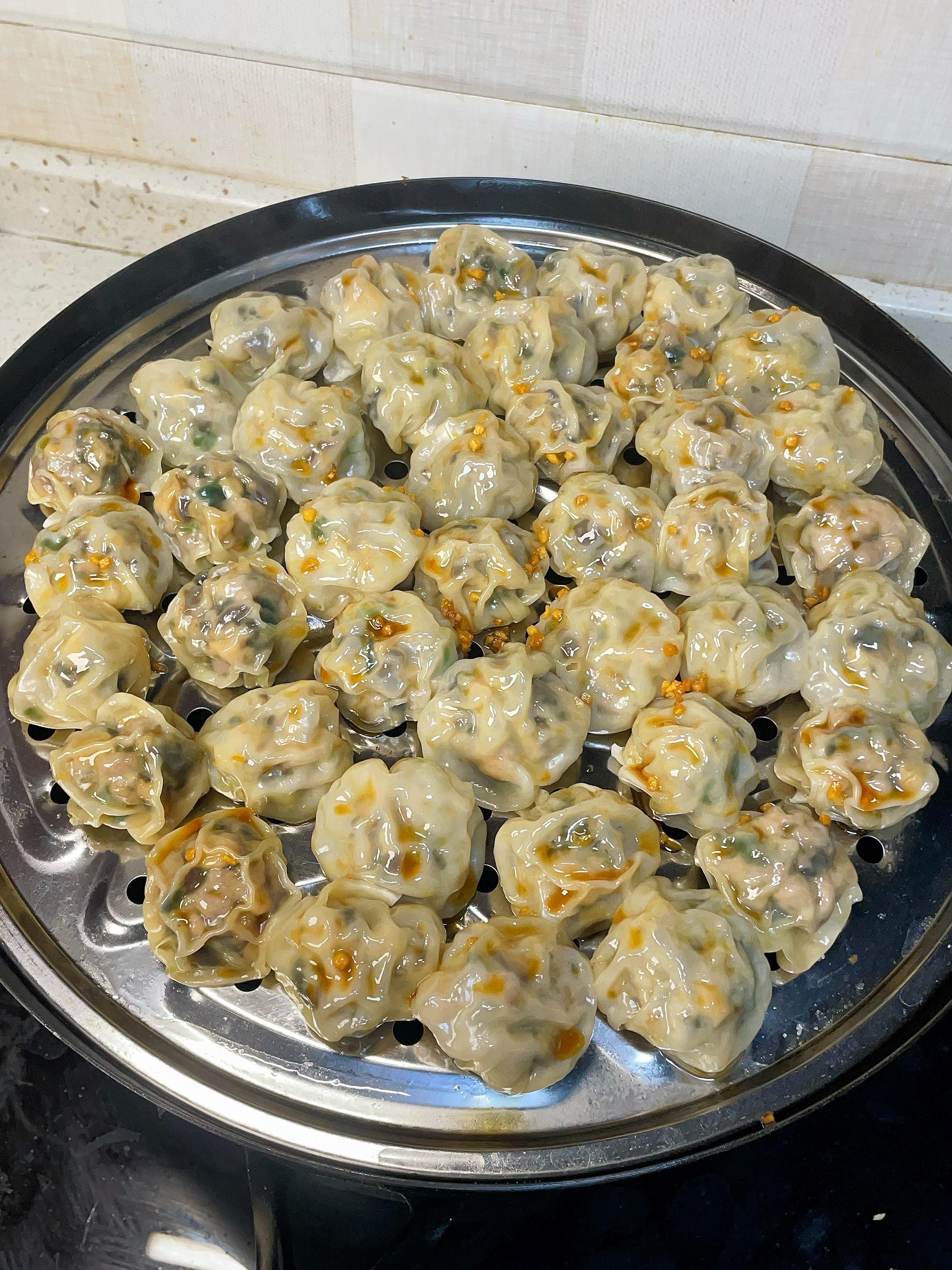 感觉以前的云吞都白吃了😭………答应我，一定要试试这个紫菜蒸云吞，皮薄...