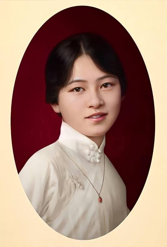 林徽因后人今何在？子孙都不愿姓梁，曾孙女的名字家喻户晓！咱们先从一桩迟到了整整