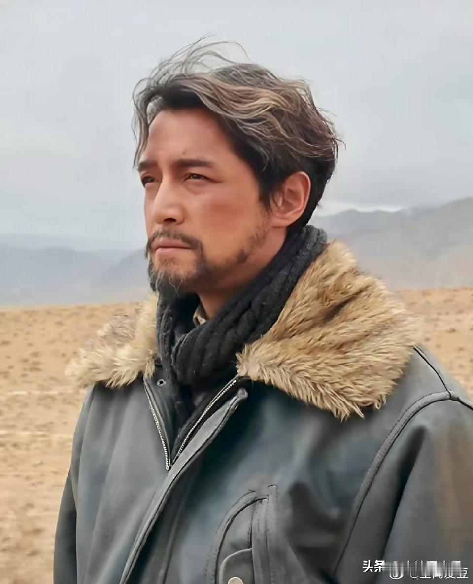 胡歌挑剧的能力真的牛仙侠鼻祖是他《仙剑》系列权谋鼻祖也是他《琅琊榜》这次