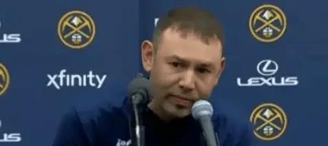 阿德尔曼一针见血啊季前赛掘金112-108艰难战胜猛龙，赛后掘金主帅阿德尔曼接