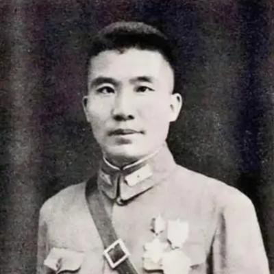 1941年3月，赣北群山里，王耀武正在打一场改变他此后命运走向的仗。日军从三