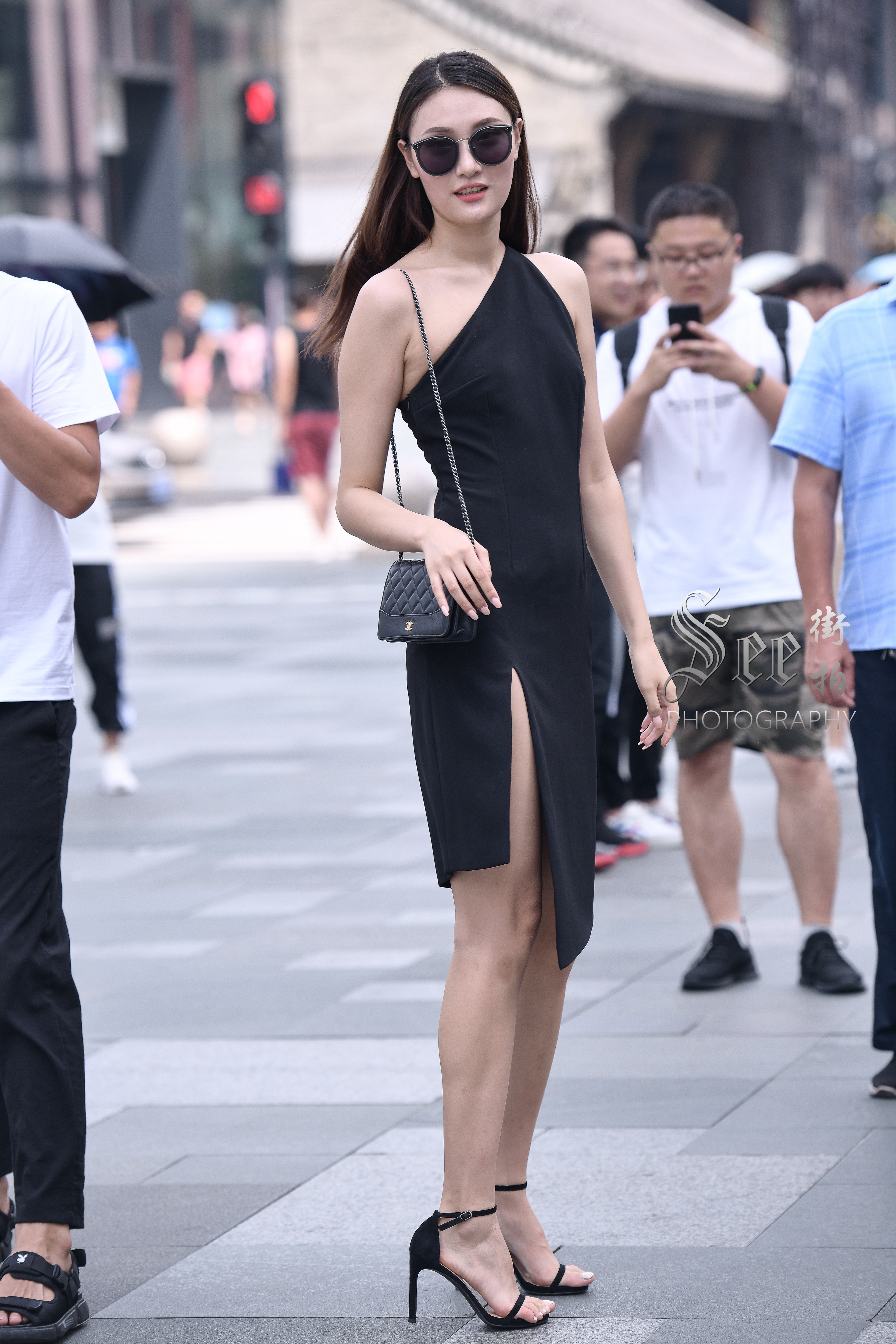 复古风黑裙高挑冷艳气质美~~​​​