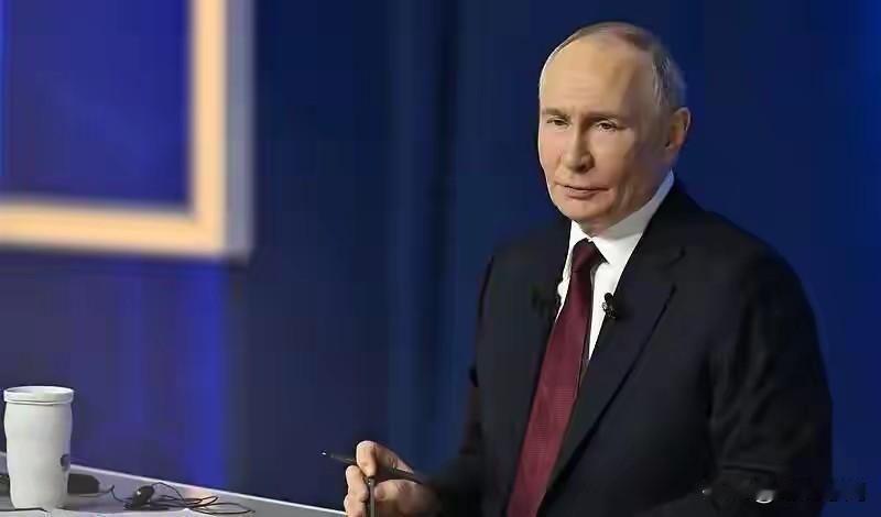 普京的话有两层意思，但很明显欧洲总算吃了定心丸！普京在刚刚结束的电视讲话中，承