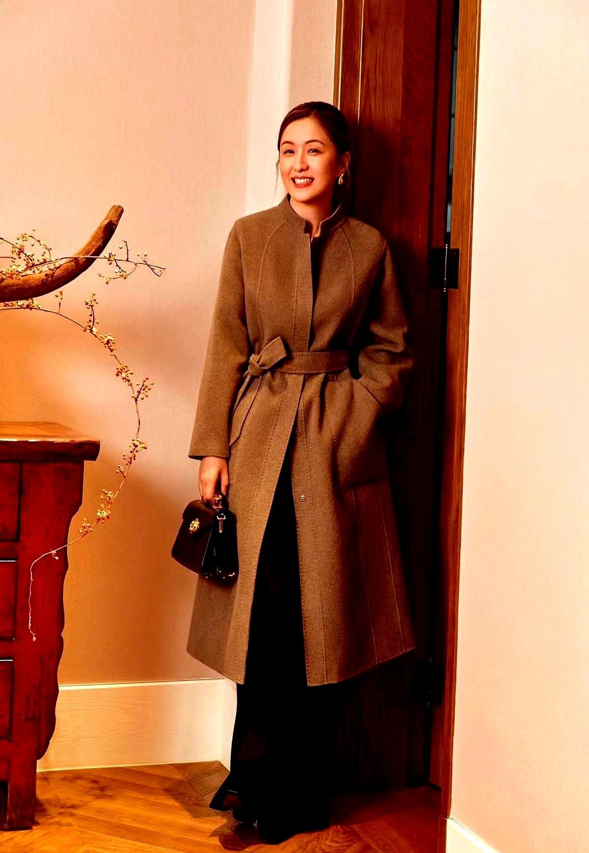 编剧被威胁改剧本，录音一出，全网炸了。秦雯把那段“不改就换人”的录音公开，不