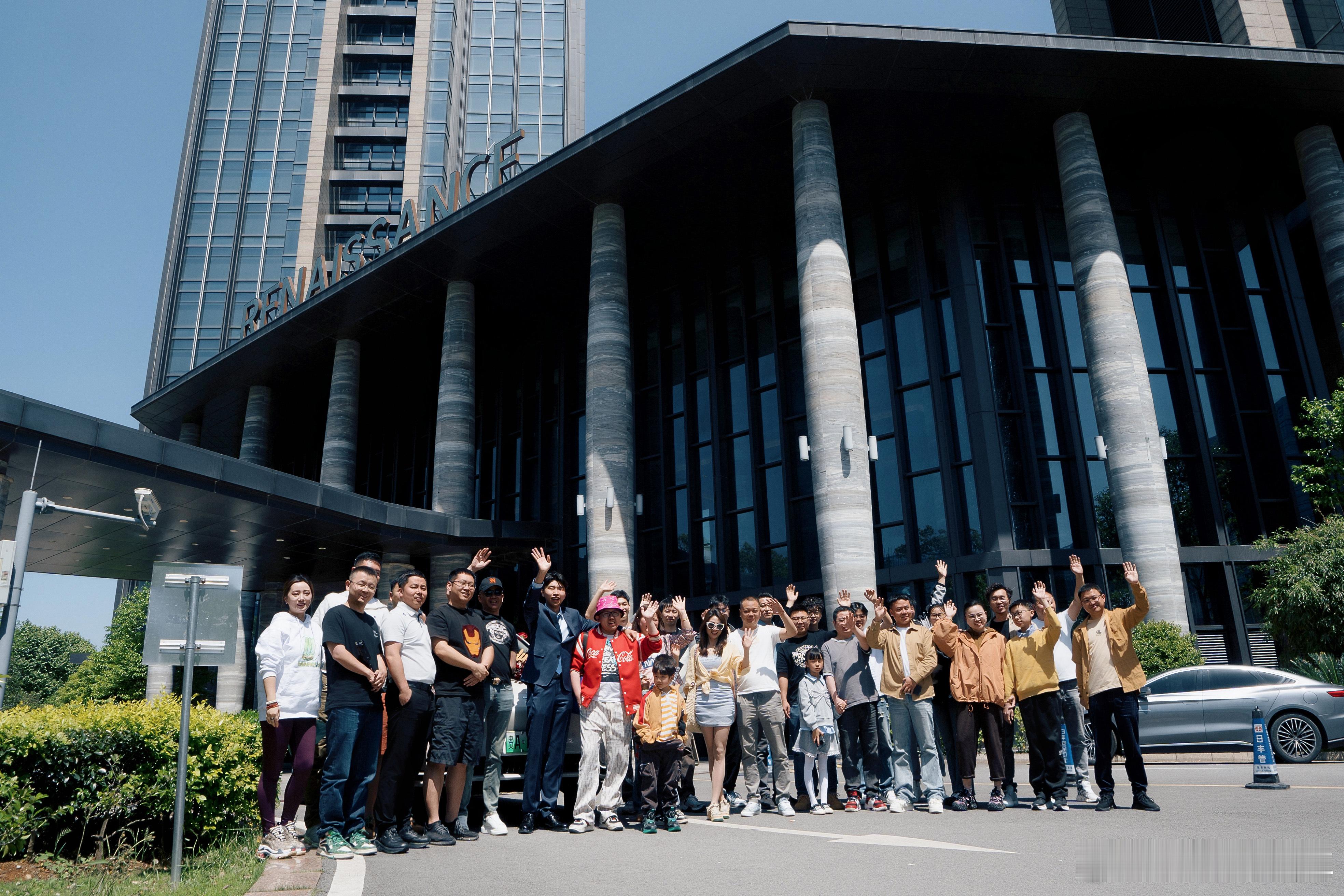 这次智己OTA时间由于审核延迟了，接下来是作为智己的心意，上次会议我提出给大家发