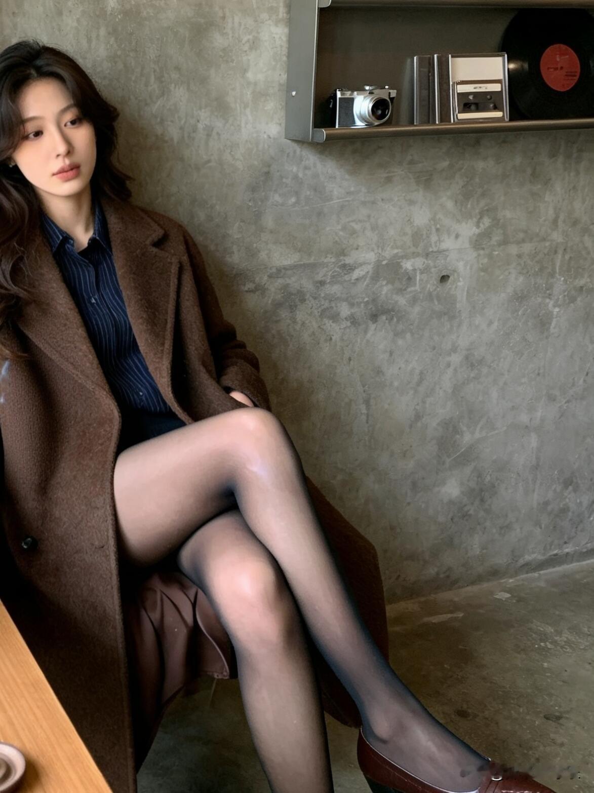 日常穿搭分享，棕色大衣温柔又显气质穿搭优雅自信穿搭分享如何穿搭出满满高级感?