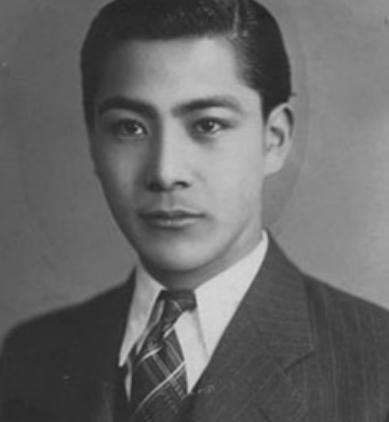 1997年，蒋纬国病逝，100岁的宋美龄接到消息立刻登机赶回台湾，到医院马上查账