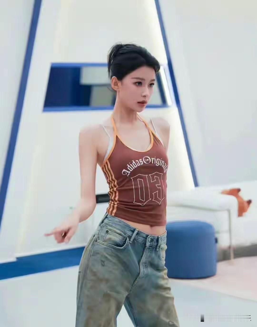 不怪那么多人想娶她，确实好看！