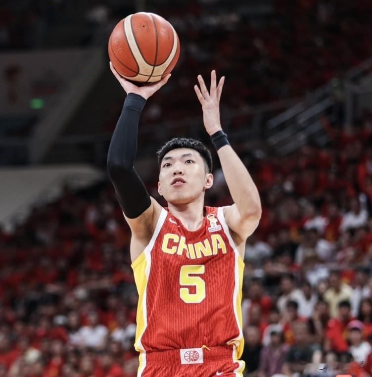 中国男篮3位后卫球员太强了：1、廖三宁——场均16.5分2、庞峥麟——场均