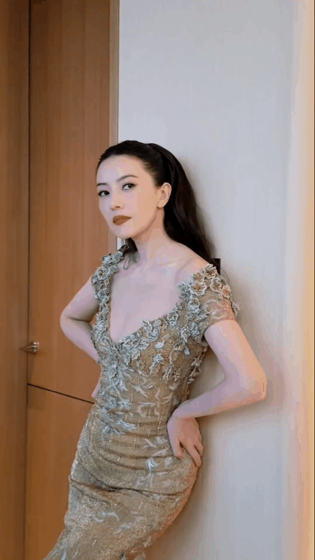 高圆圆，以前是我们的女神，现在变成老北鼻了，你们还会喜欢吗？