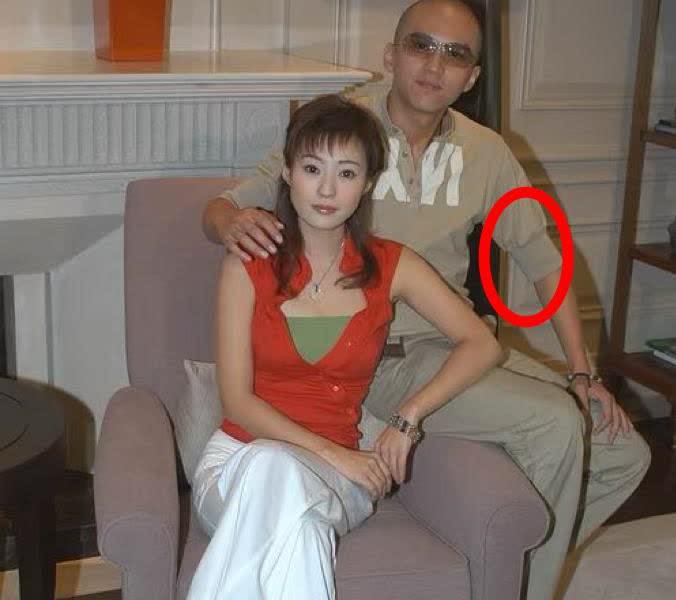 看了郝蕾在无限超越班的表现我老公竟然沉默了好久，叹了口气说，看来邓超当年和她