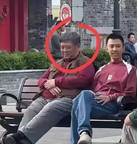 他演过《渴望》，《贫嘴张大民的幸福生活》，《神探狄仁杰》每一部戏都是经典，当年红