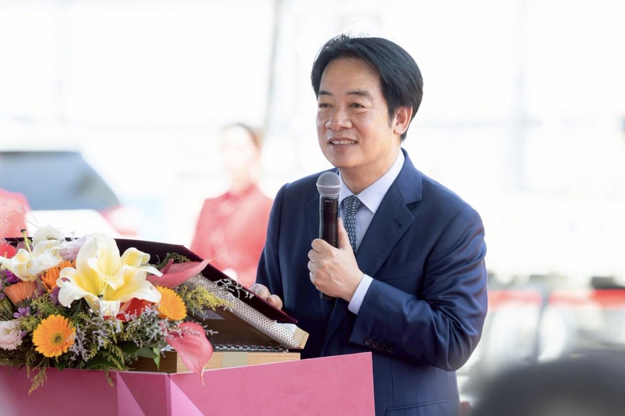 有毛病吧？台湾“毒油”事件居然也能扯到中国大陆？近日，台湾省，中联油脂生产的