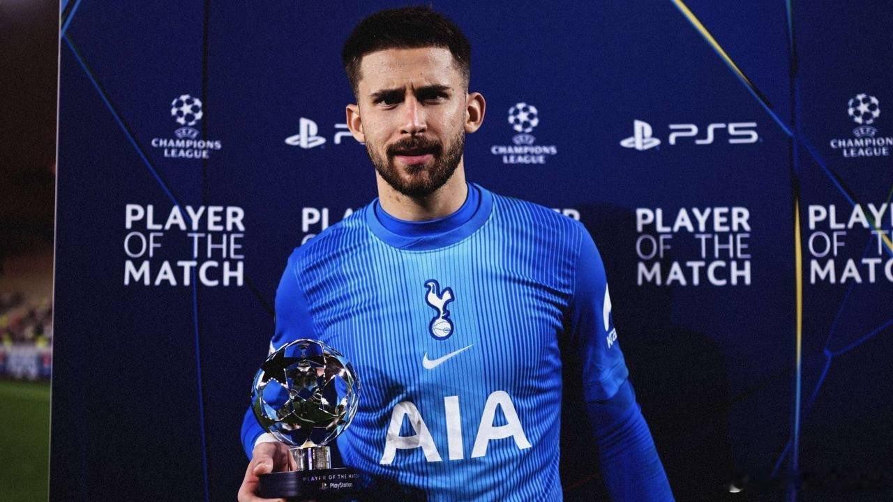 米兰体育报：尤文图斯已将目光投向热刺的意大利门将维卡里奥。热刺对这位意大利国脚