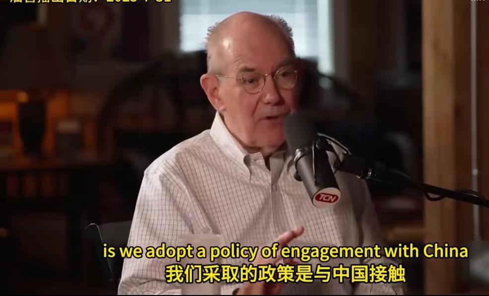 美国学者米尔斯海默在接受美国CNN采访时，直言不讳地说，中国的崛起，是美国一手促