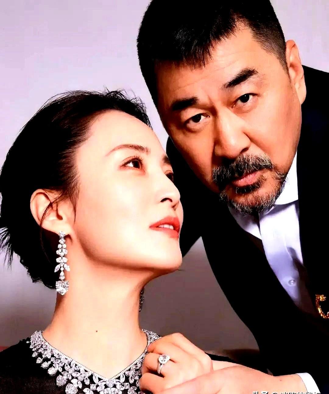 陈建斌的选择，早就写在了他的性格里。2005年拍《乔家大院》，他和蒋勤勤相识