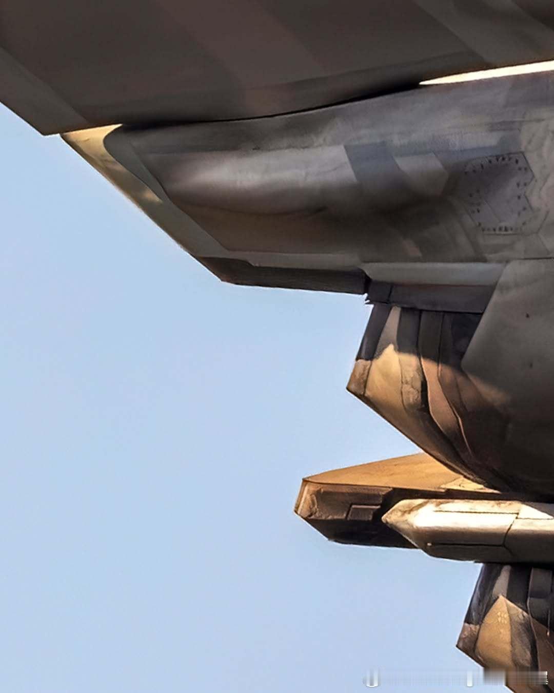F-22特写，作者Markfingers​​​