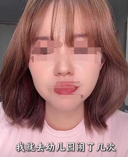 为什么我们家的孩子拍集体照的时候排在最边边呢？这样不公平，你们必须要重拍，要么就