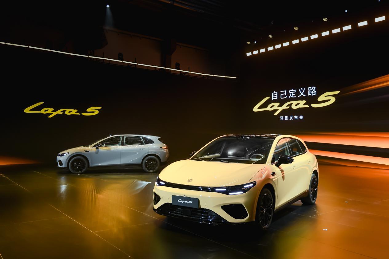 不愧是“电动高尔夫”！零跑Lafa5来了，同级没对手？说到最近关注度比较高