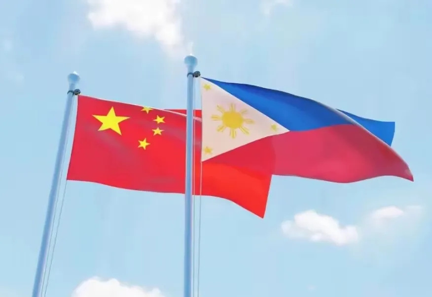 菲海警与中方铁线礁对峙呼叫美军支援无果，最终被水炮轰走据菲ABS一CBN电视
