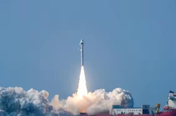 巴基斯坦给全世界上了一课：站队时眼光要放长远！2月12日，巴基斯坦第二颗国产地球