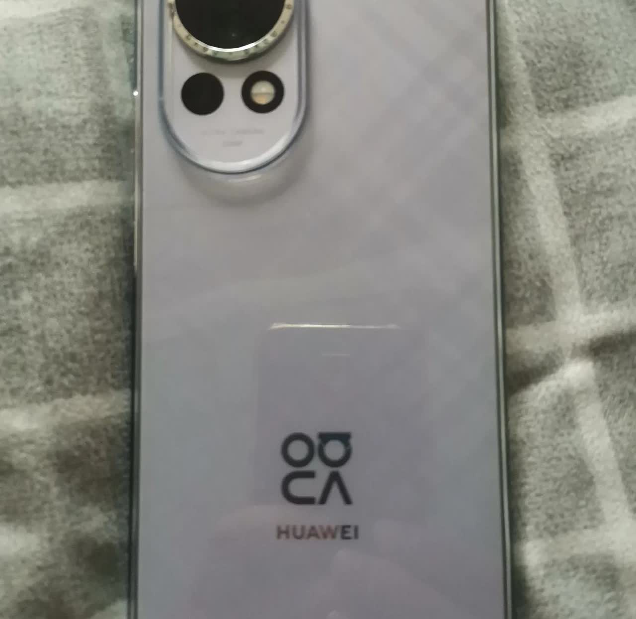 以前nova5，用了好几年，觉得质量真不错，VIP追剧特清晰，内存不够了，还买的