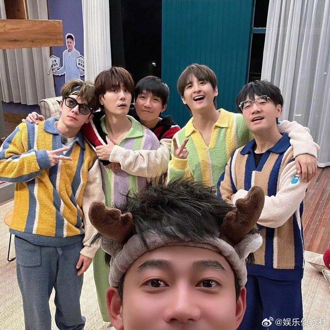0713演唱会5秒售罄、0713演唱会售罄我天啊‼️啊啊啊啊啊啊啊啊，没想到啊没