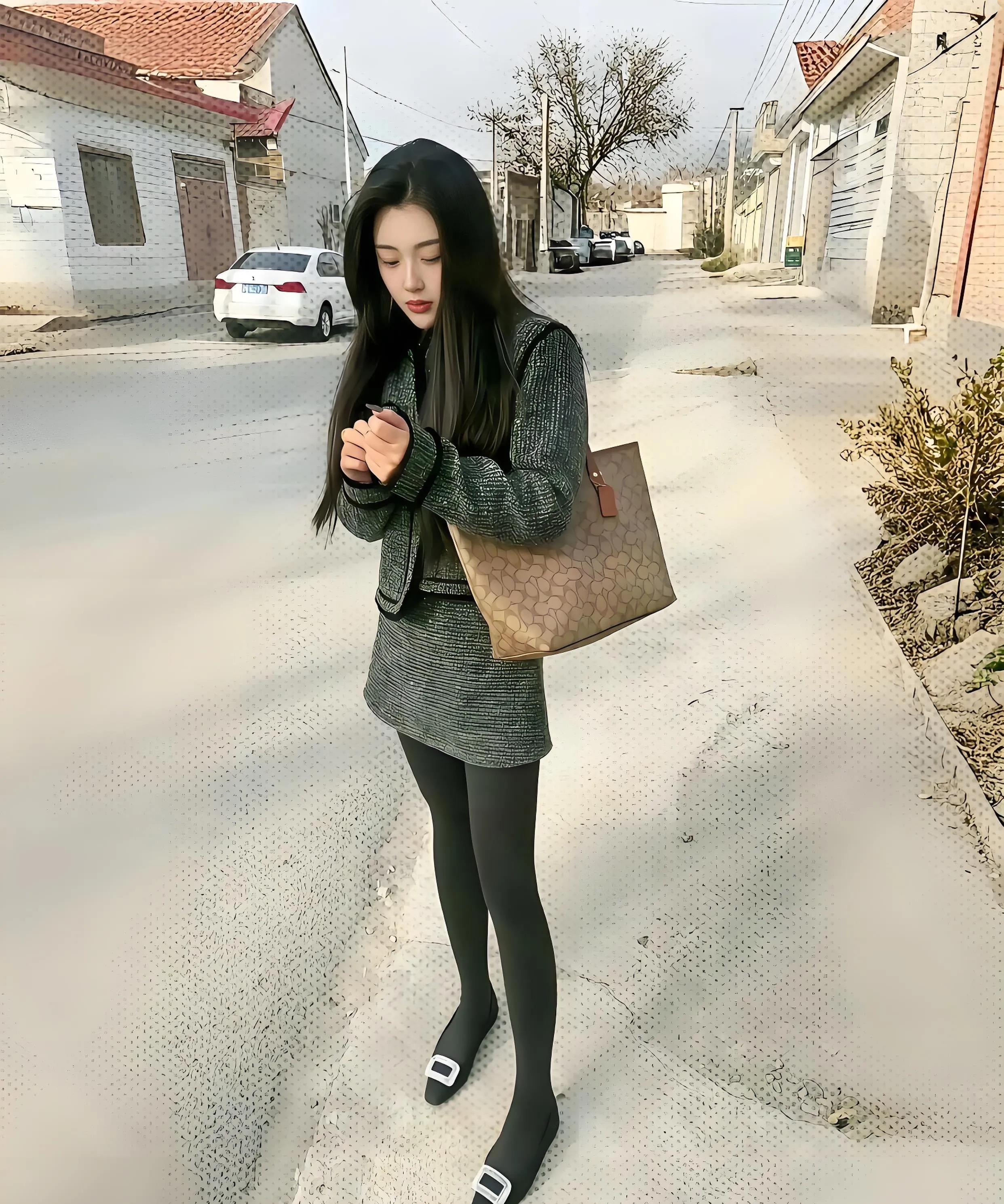 在农村这样的穿搭不合适吧？