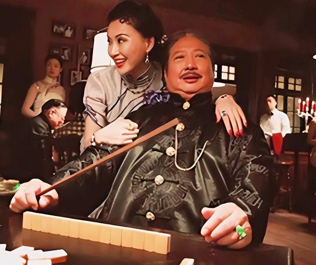 当年，杜月笙被几个彪形大汉绑架，领头大汉张口就是40万大洋，杜月笙淡淡道：“40
