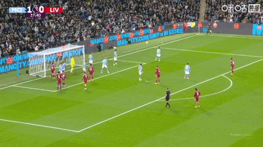 穆里略进球有效，利物浦球迷不干了，这也太双标了啊！上轮联赛对阵曼城，利物浦队范