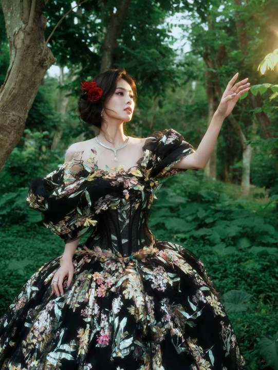 白鹿第二套花仙子白鹿在逃花仙子白鹿第二套花仙子