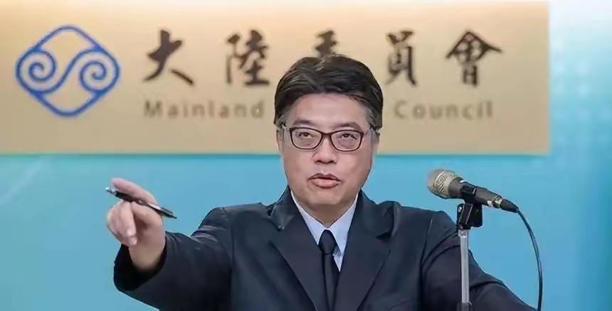台“陆委会主委”邱垂正发布声明，国民党主席郑丽文定在下周一（4月7日）率团访
